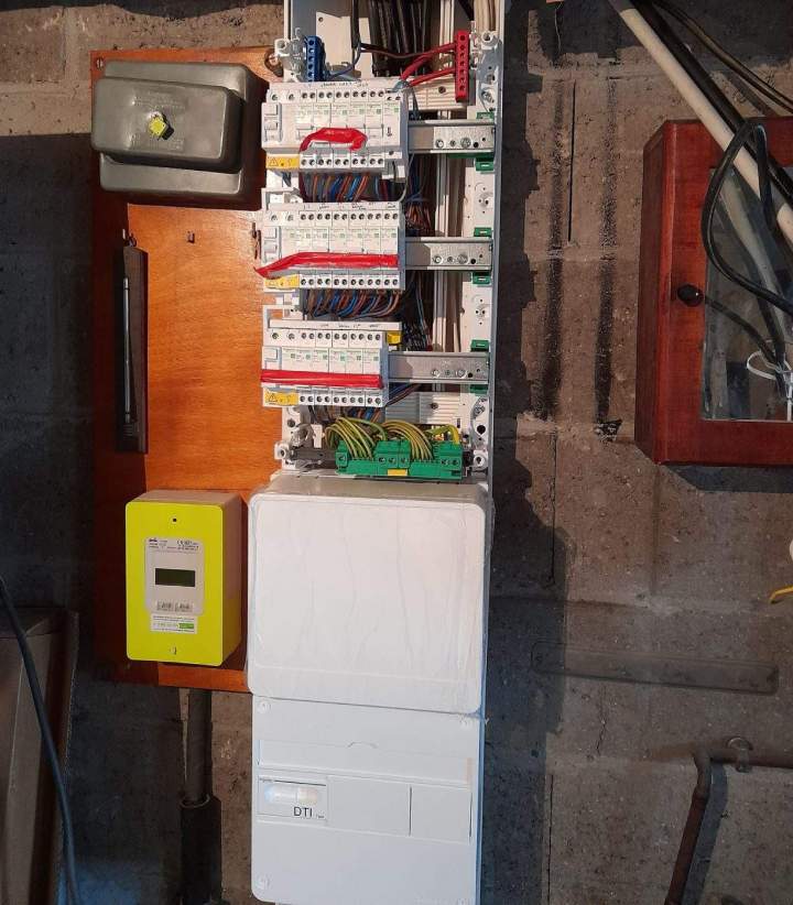 Pose de tableau électrique Île-de-France