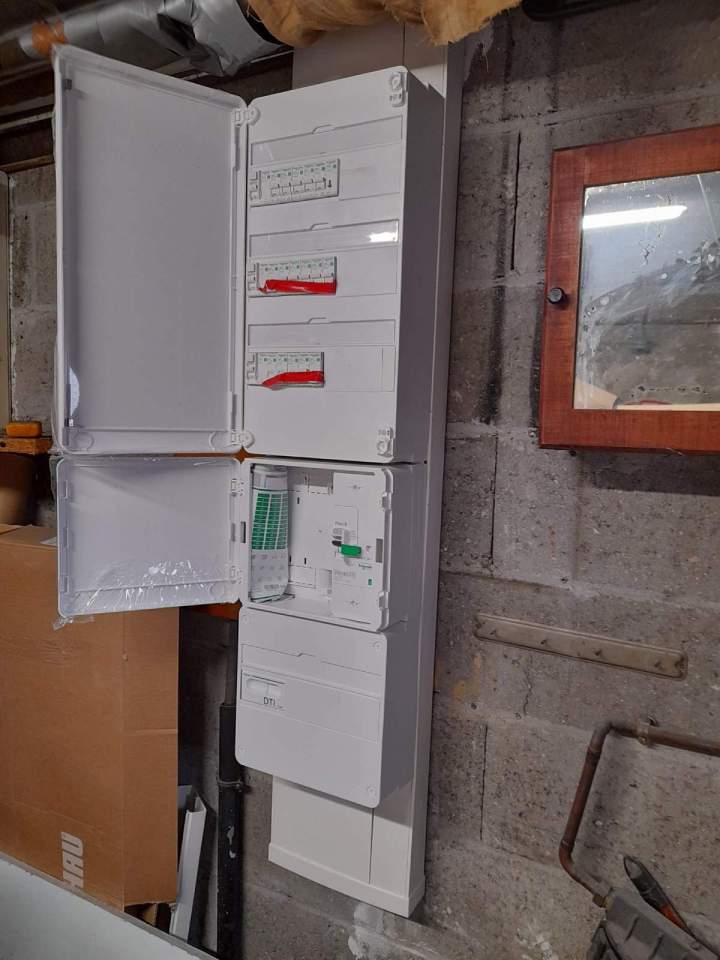 Mise en place de tableau électrique Île-de-France