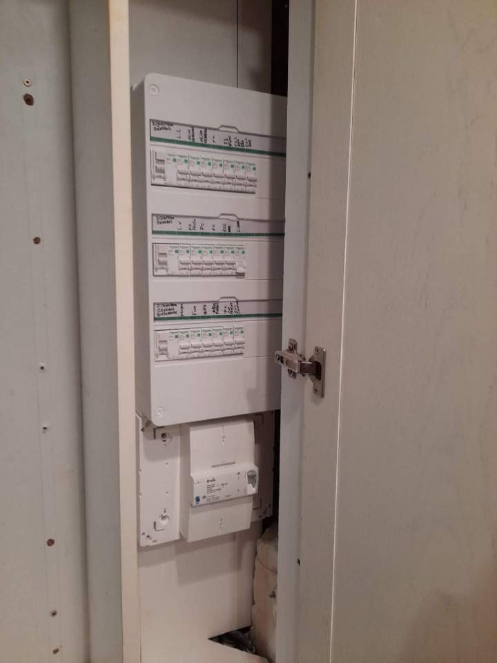 Pose de tableau électrique encastrable Île-de-France